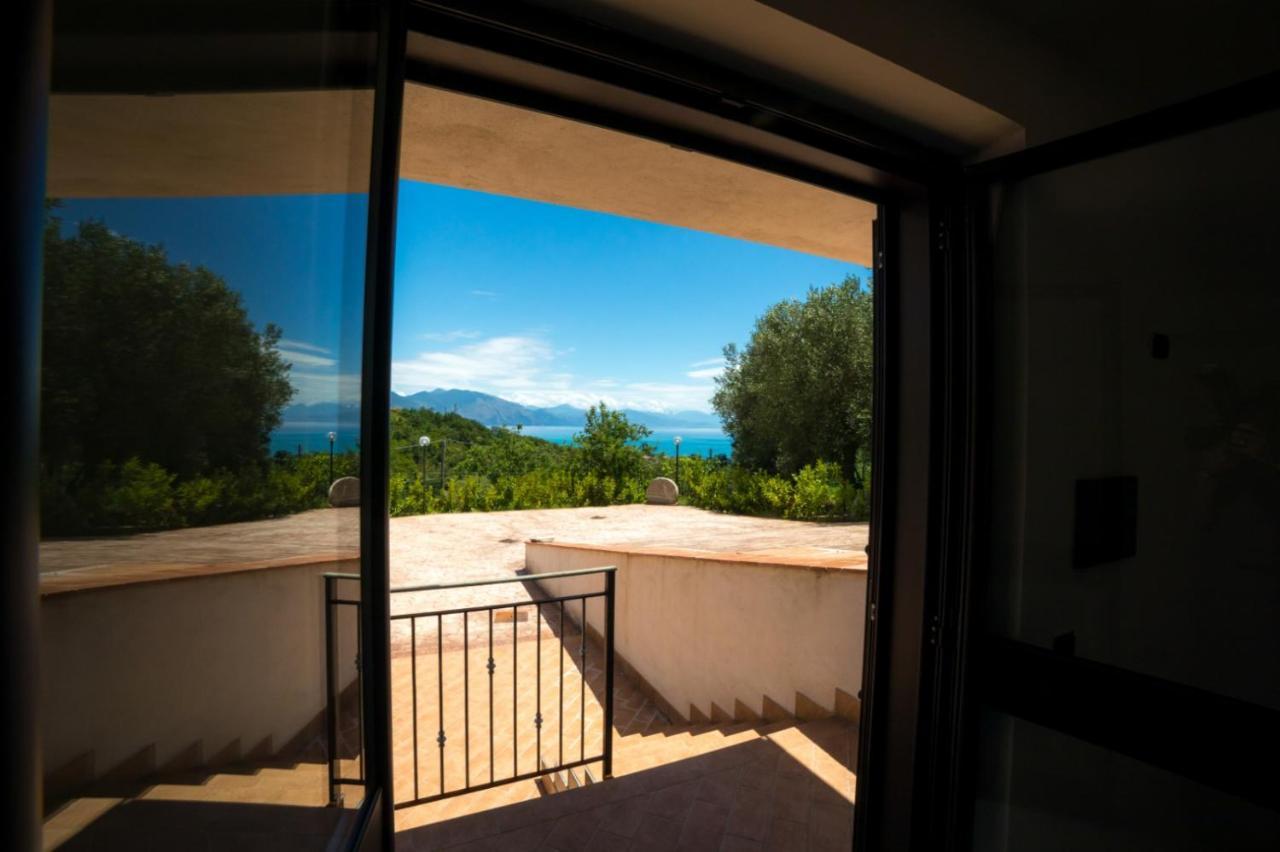 Residence Fortunato Policastro Bussentino Bagian luar foto